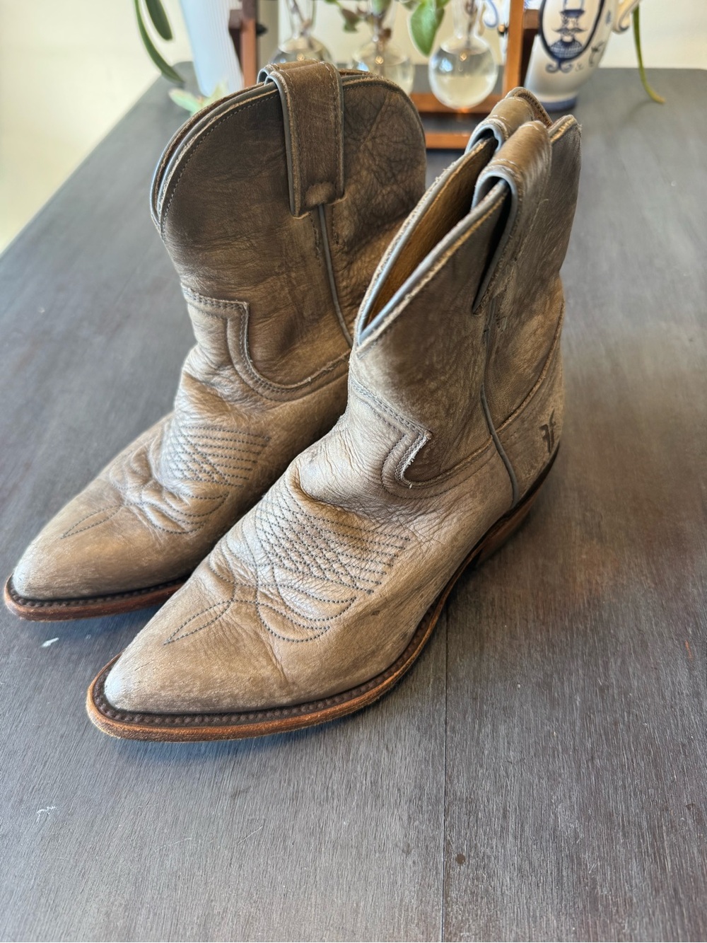 Frye Woman’s Cowgirl  Boots